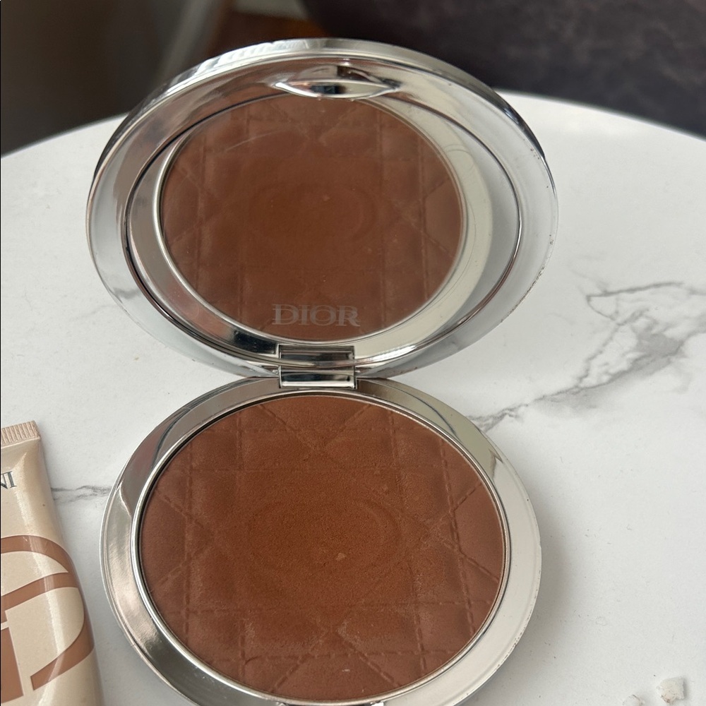 Dior bronzer, Makeup bundle